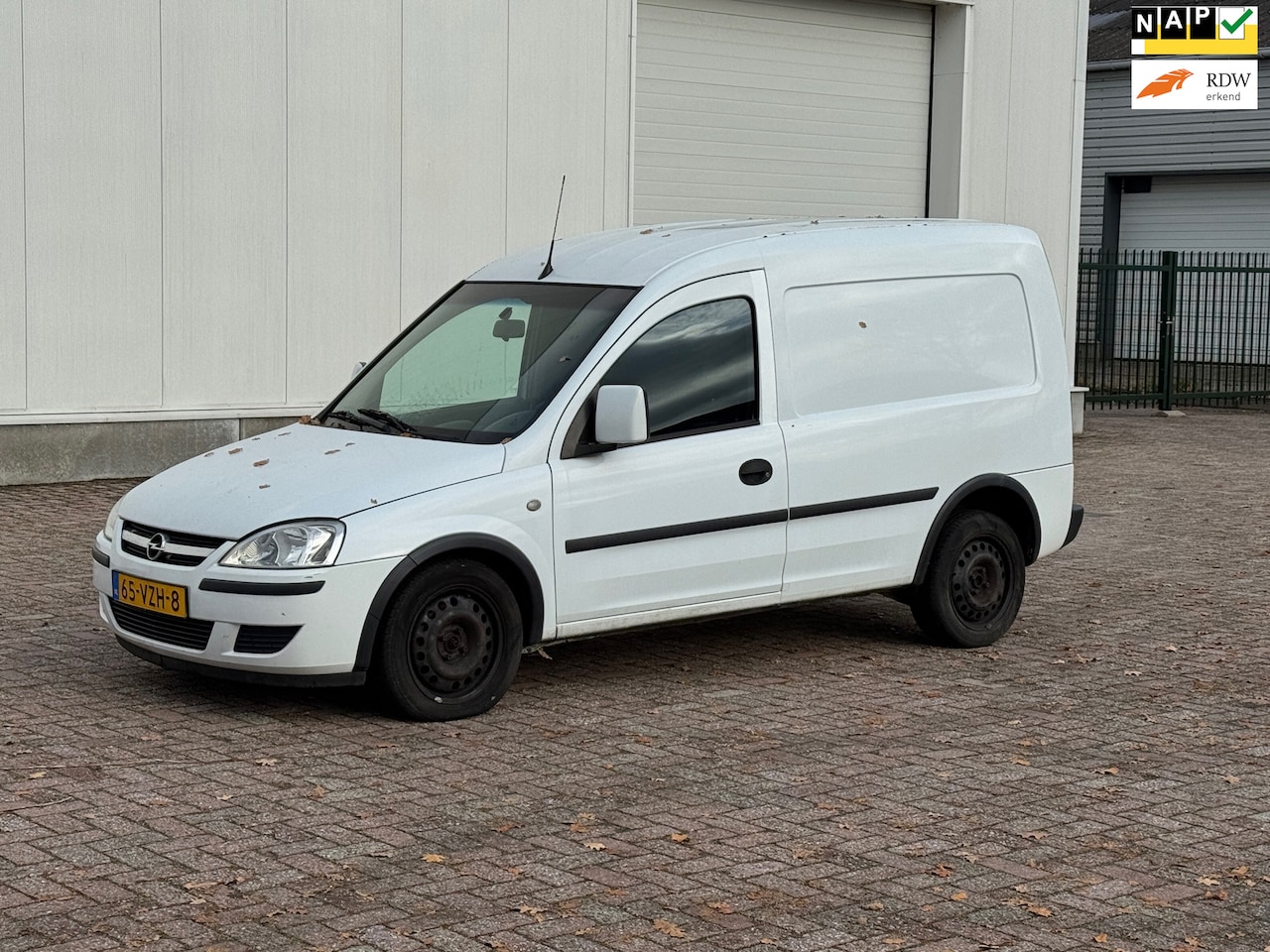 Opel Combo - 1.3 CDTi Comfort 1.3 CDTi Comfort - AutoWereld.nl