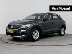 Volkswagen T-Roc - 1.5 TSI Style Trekhaak | 16 Inch Velgen | Airco | Cruise control | Parkeersensoren |