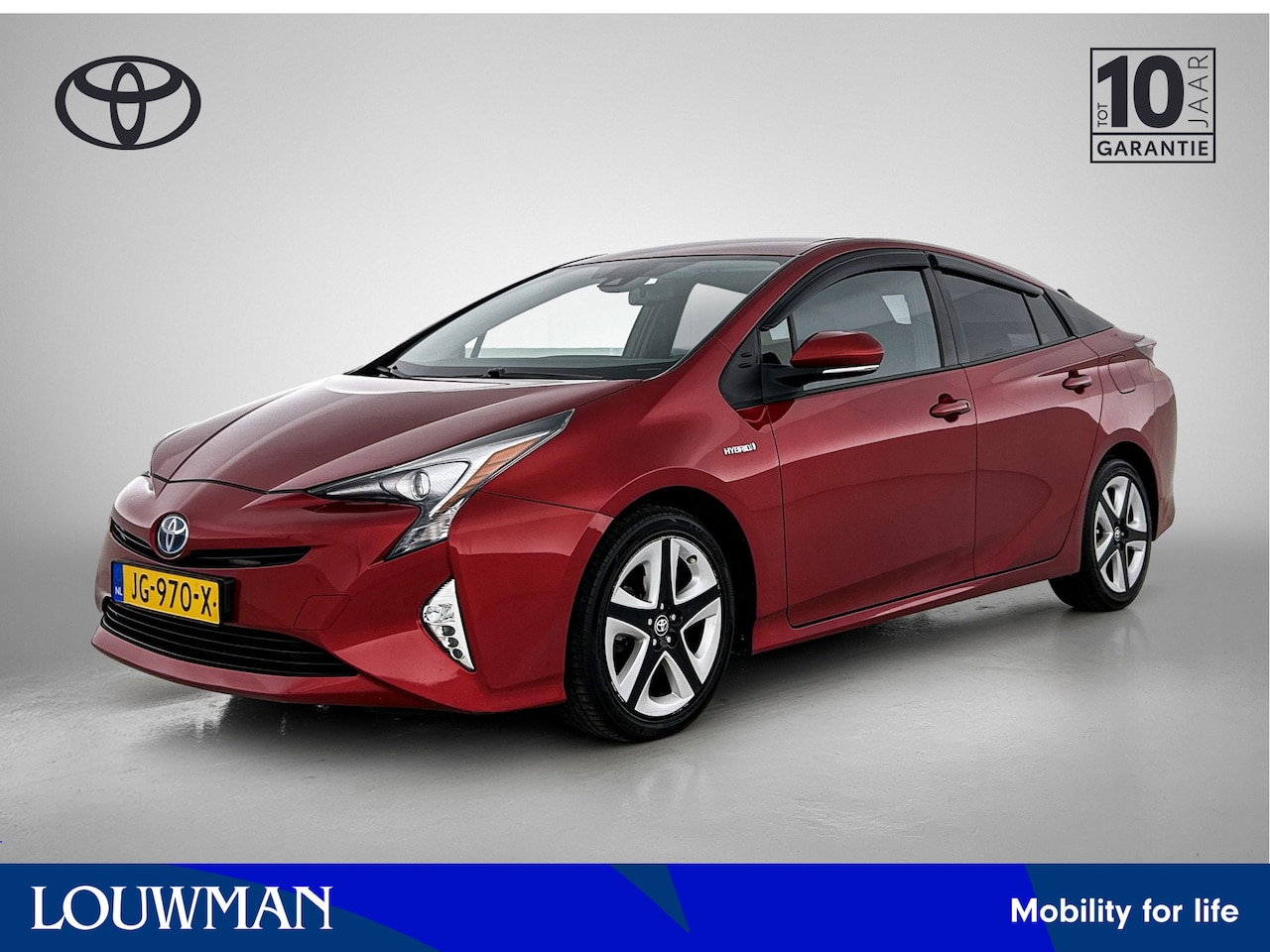 Toyota Prius - 1.8 Business Plus | Trekhaak | Navigatie | HUD | Stoelverwarming | - AutoWereld.nl