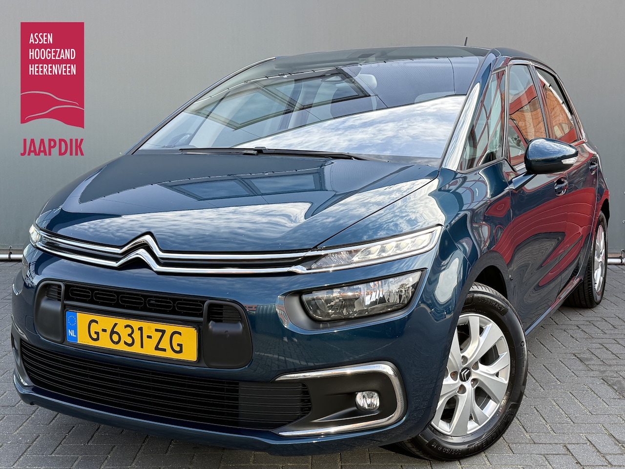 Citroën C4 SpaceTourer - BWJ 2020 1.2 131 PK Business AUTOMAAT | TREKHAAK | KEY LESS | CARPLAY + ANDROID | NAVI | C - AutoWereld.nl