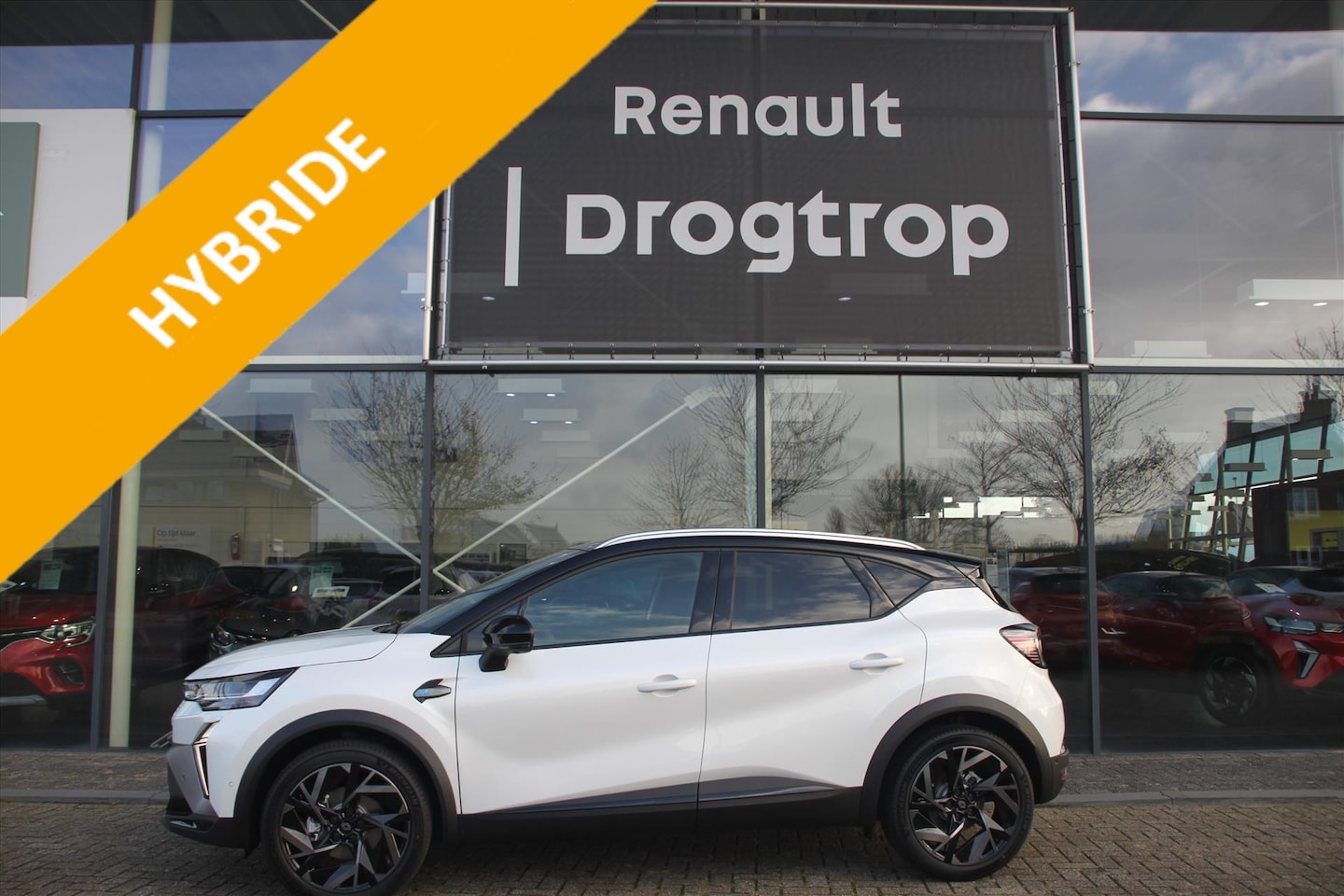 Renault Captur - 160PK-HYBRID-ESPRIT ALPINE-NAVI-360CAM-NORM €.39.525,= - AutoWereld.nl