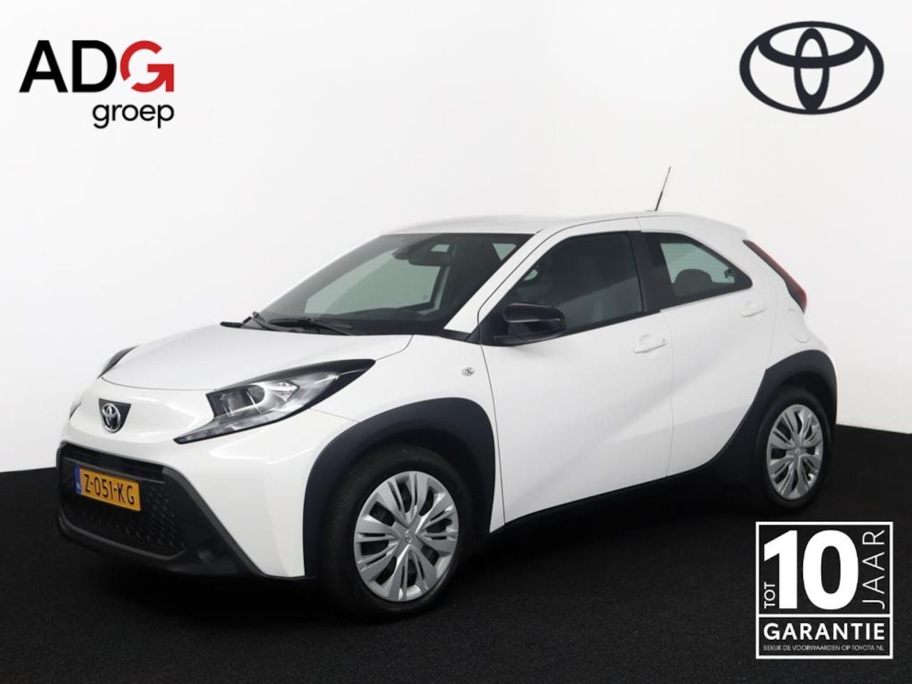 Toyota Aygo X - 1.0 VVT-i MT Play | Apple carplay & Android Auto | Airconditioning | Achteruitrijcamera | - AutoWereld.nl