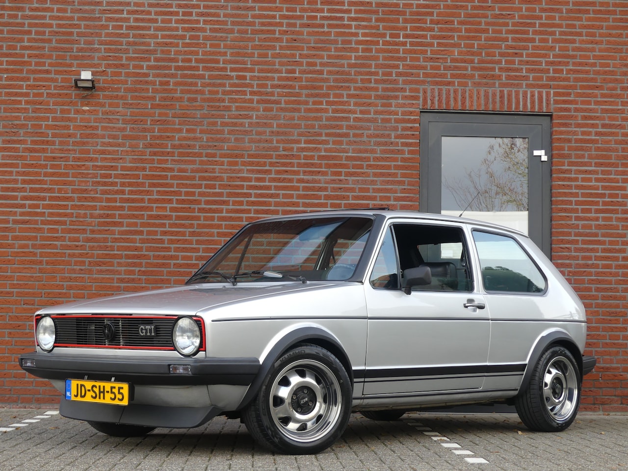Volkswagen Golf - 1.8 GTI 1.8 GTI - AutoWereld.nl