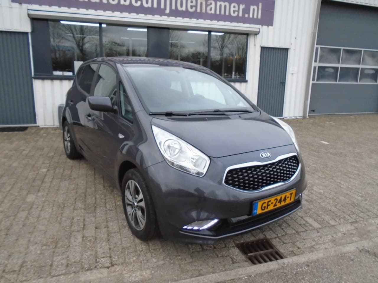 Kia Venga - 1.4 CVVT FIRST ED. - AutoWereld.nl
