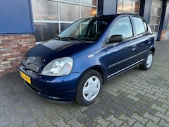 Toyota Yaris - 1.3-16V VVT-I SOL