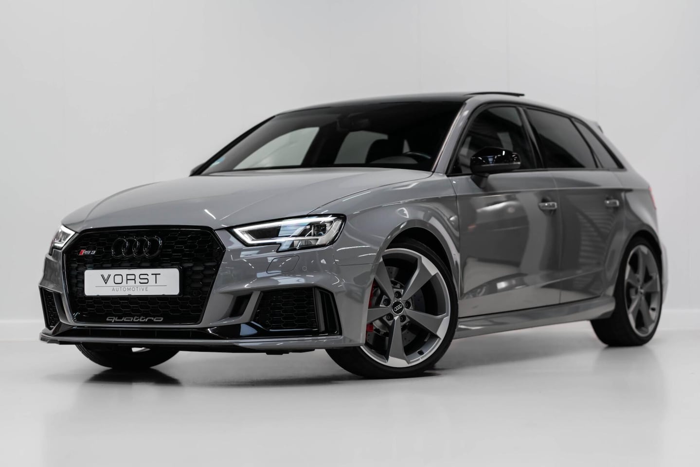 Audi RS3 - 2.5 TFSI quattro B&O Keyless Pano Leer Nardo DAZA - AutoWereld.nl