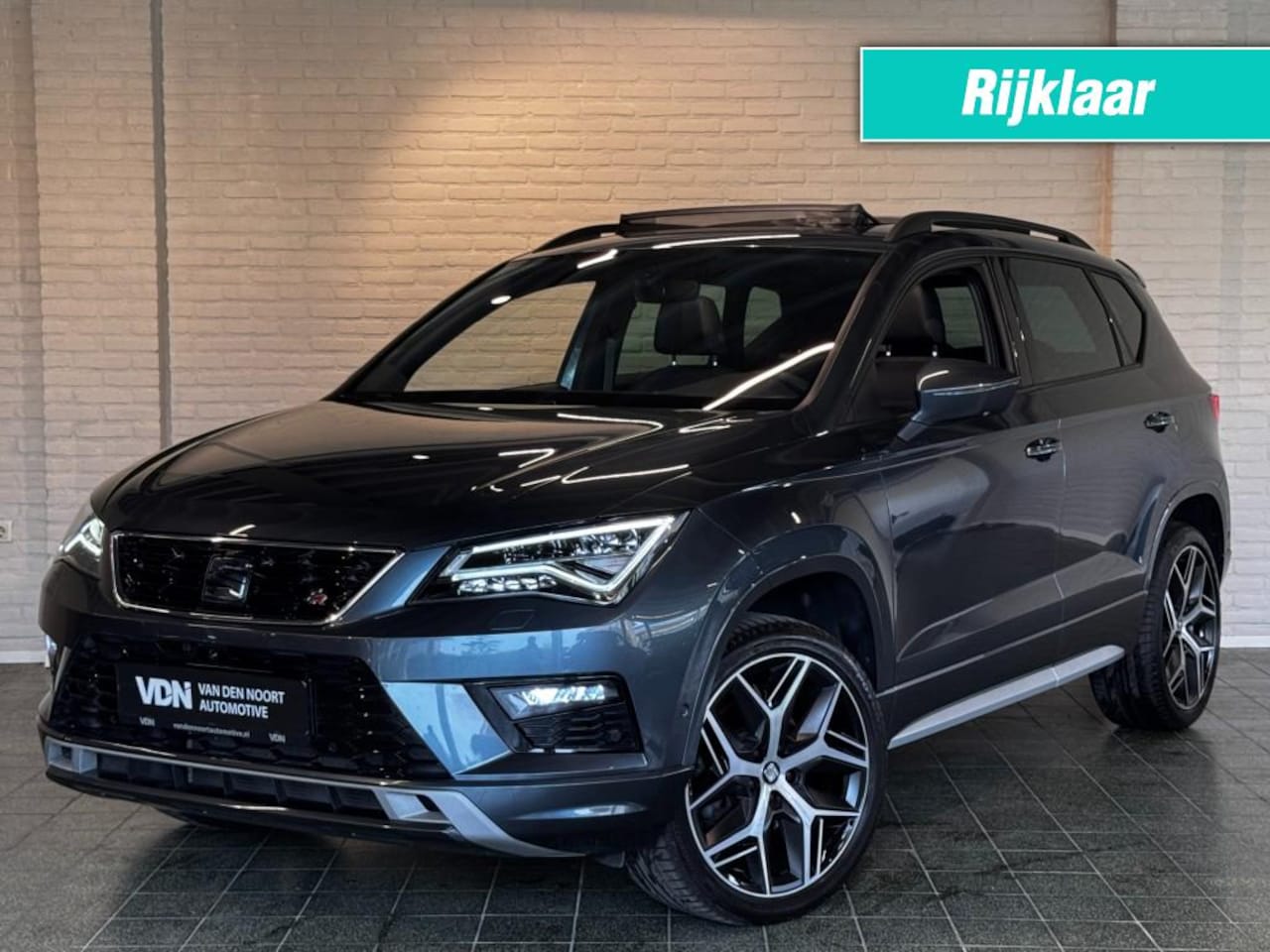 SEAT Ateca - 1.5 TSI FR Business Intense Camera Pano 360 Camera Virtual 19'' - AutoWereld.nl