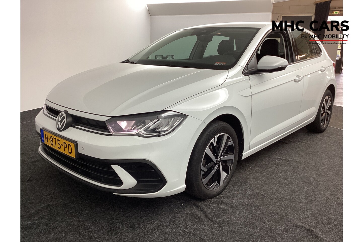Volkswagen Polo - 1.0 TSI Life | App connect | PDC | 16'' | - AutoWereld.nl