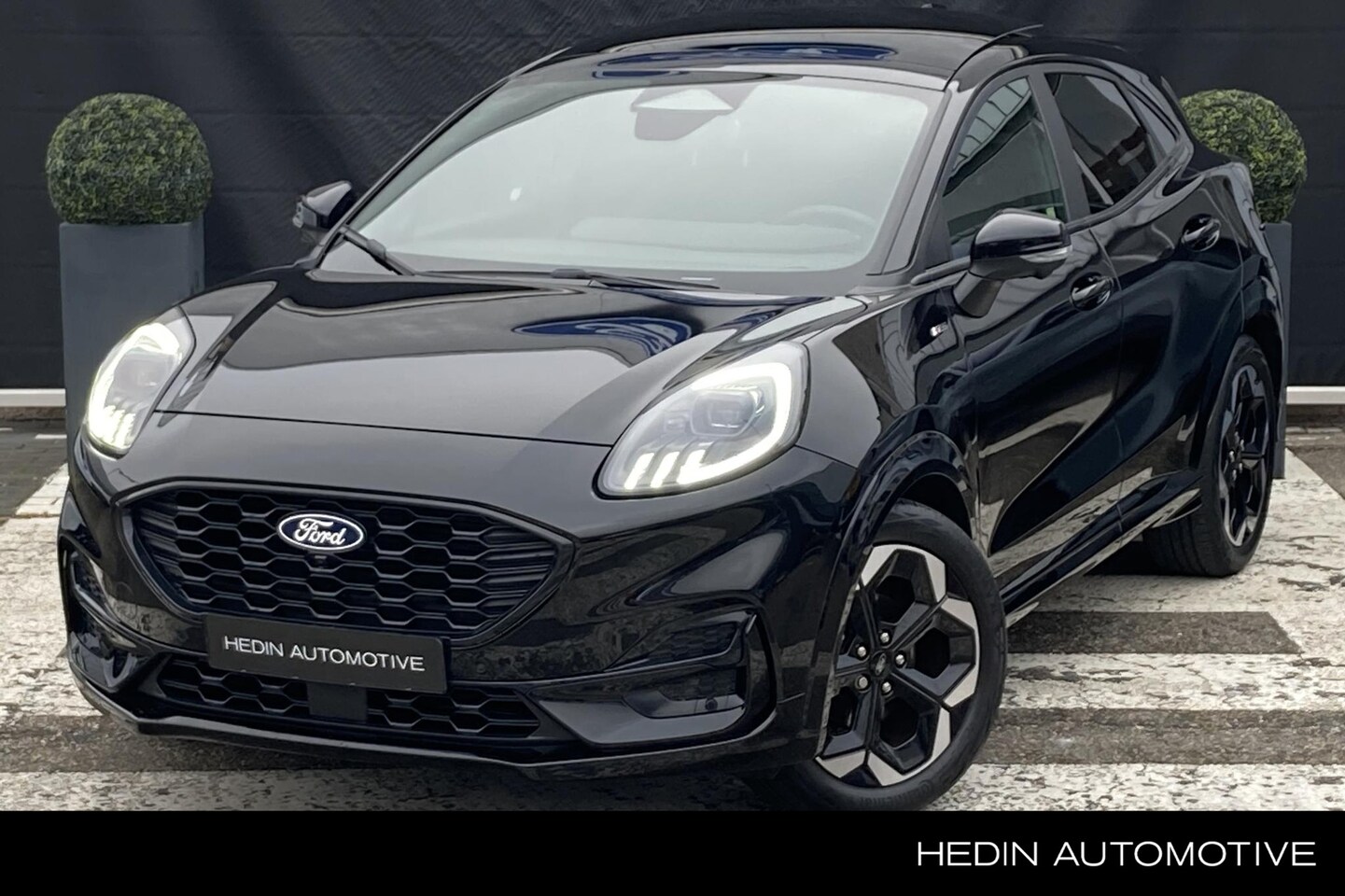 Ford Puma - 1.0 EcoBoost Hybrid ST-Line X 155pk Automaat | Trekhaak | Panoramadak | Winterpack | Drive - AutoWereld.nl