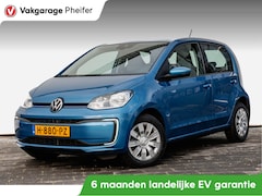 Volkswagen e-Up! - e-up 32kw/ Stoelverwarming/ Cruise control/ Climate control/ Camera/ Dab radio