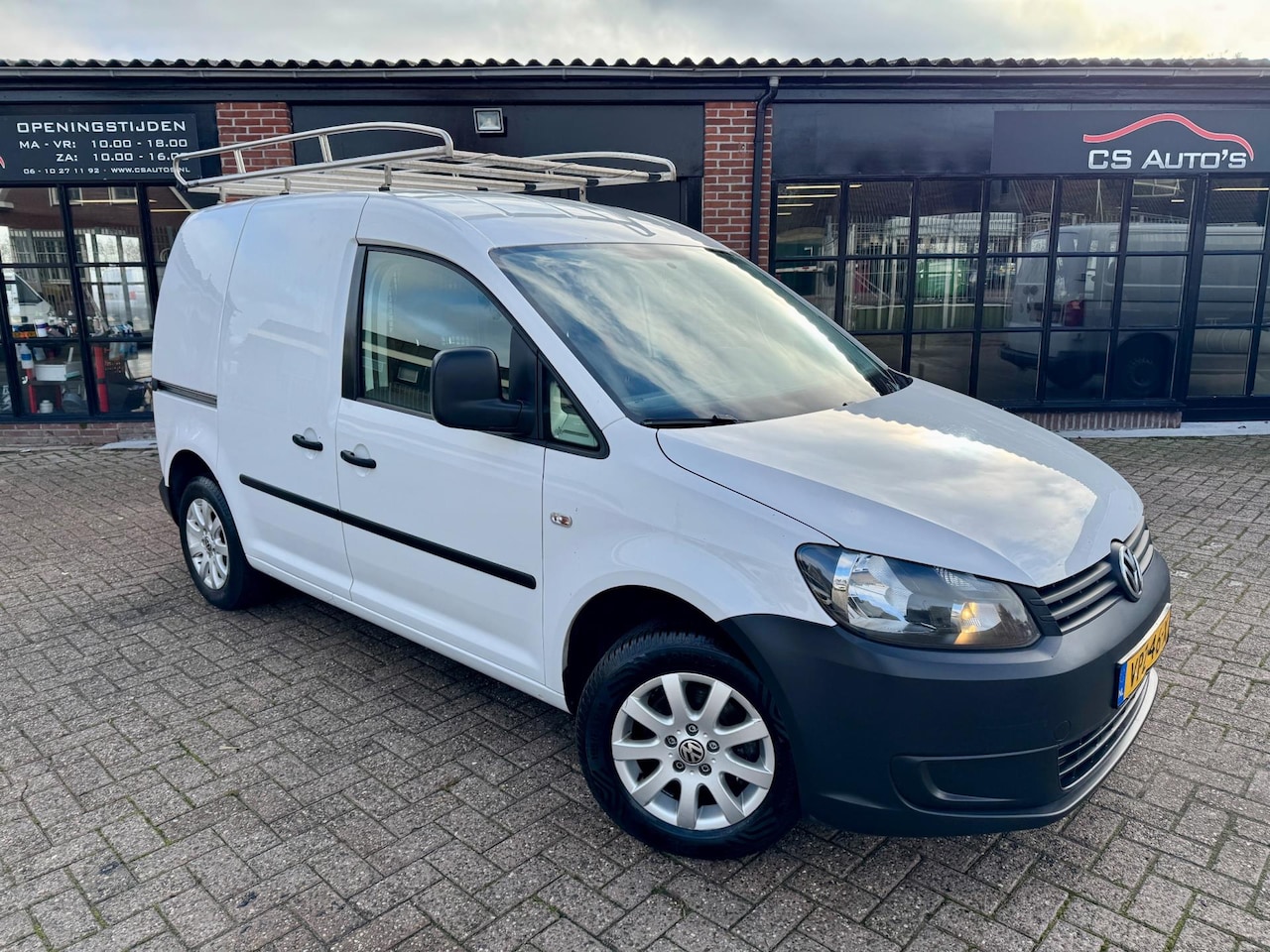 Volkswagen Caddy - 1.6 TDI|9-2015|airco|lage km stand nap - AutoWereld.nl