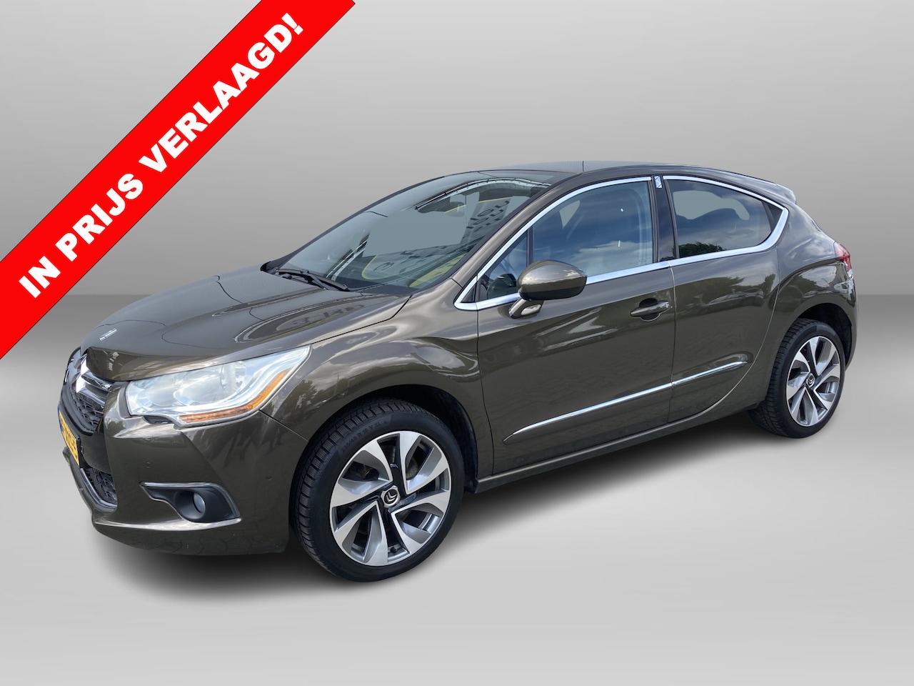 Citroën DS4 - 1.6 THP Sport Chic 200 PK! | Leer | Clima | Cruise | Dode hoek detector - AutoWereld.nl