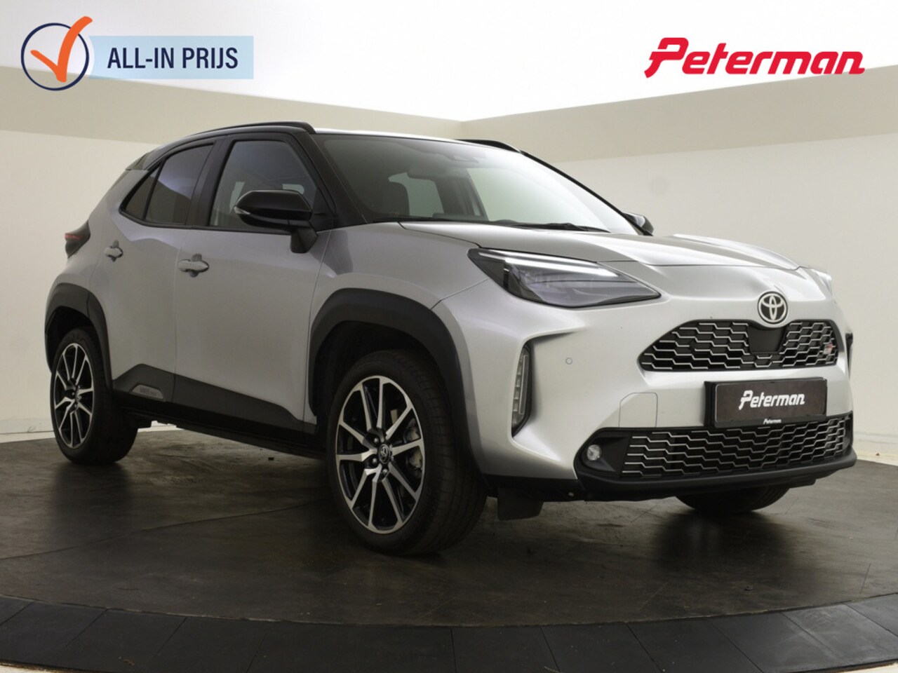 Toyota Yaris Cross - 1.5 Hybrid GR Sport | Stuur en Stoelverwarming | BLS | PDC V+A - AutoWereld.nl