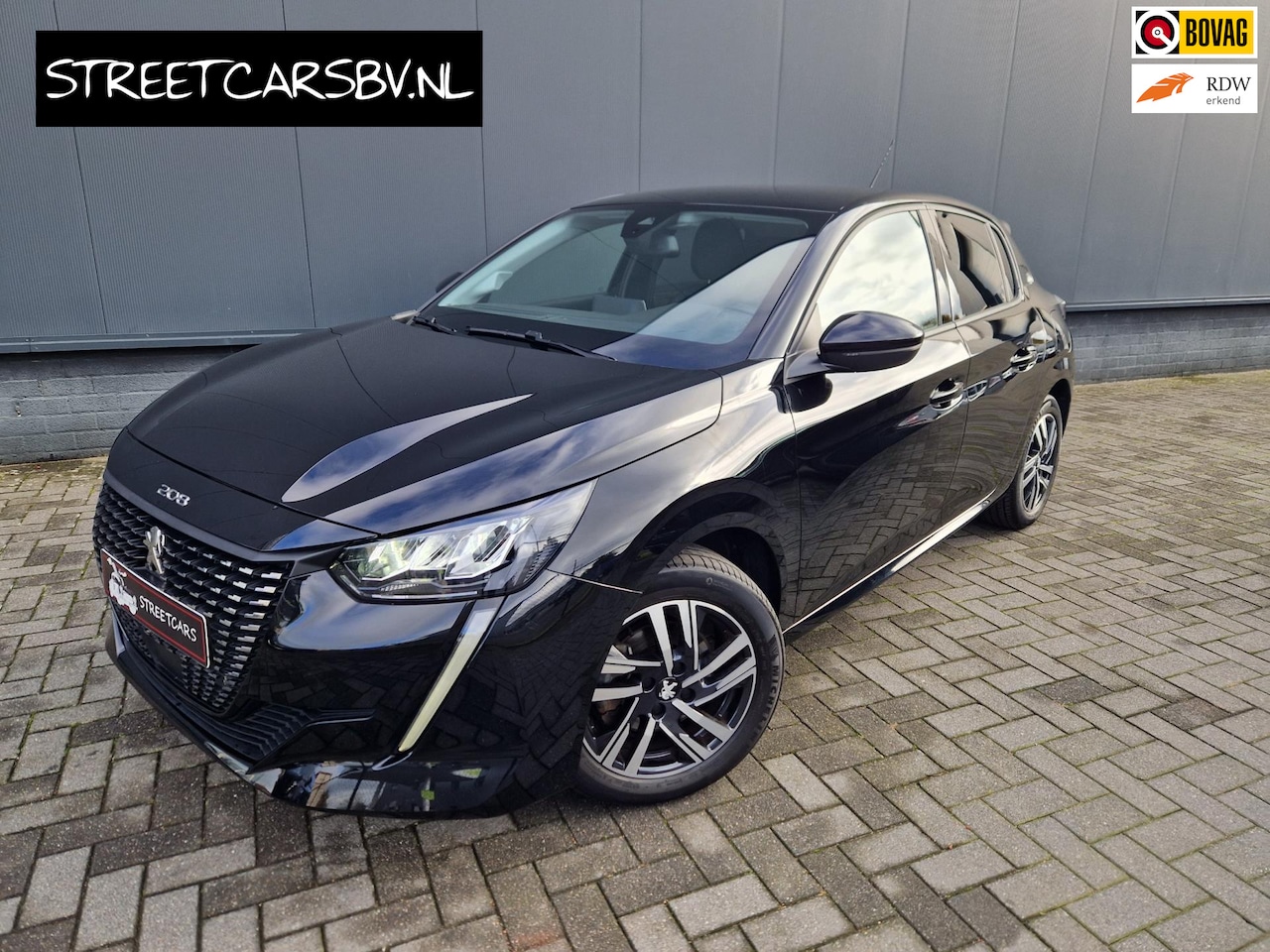 Peugeot 208 - 1.2 EAT8 100PK /I cockpit/AdapCruis/stoelverwarming - AutoWereld.nl