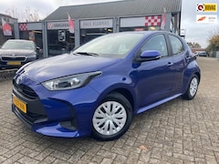 Toyota Yaris - 1.5 Hybrid 85KW AUTOMAAT Active *camera + navigatie