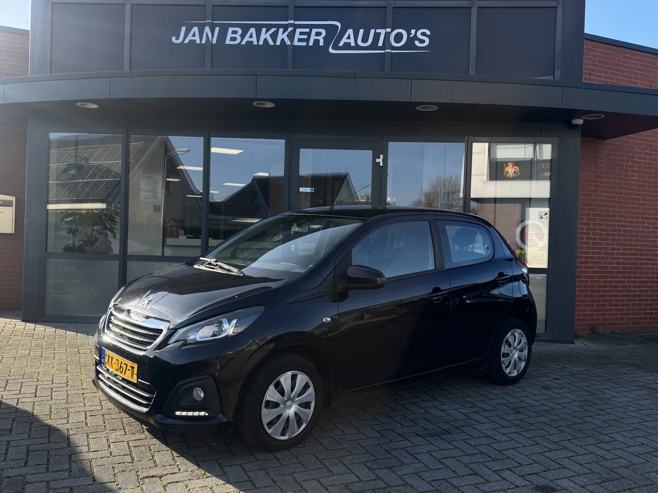 Peugeot 108 - 1.0 e-VTi Blue Lion ✅ Koppeling goed ✅ AC ✅ Bluetooth ✅ - AutoWereld.nl