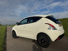 Lancia Y(psilon) - Ypsilon 0.9 TwinAir Elefantino Plus