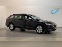 Skoda Octavia Combi - 1.0 TSI Business Edition Camera Stoelverwarming Navigatie DAB+