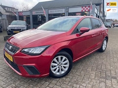 SEAT Ibiza - 1.0 EcoTSI 95pk Style Business Connect *trekhaak + clima + btw verrekenbaar
