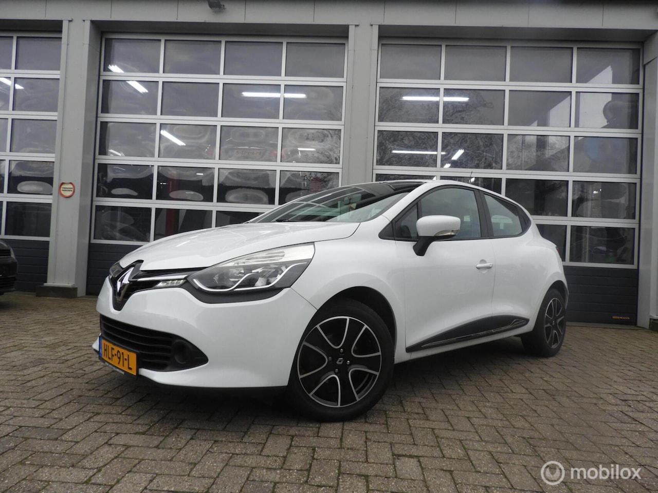 Renault Clio - 1.2 16V 1.2 16V - AutoWereld.nl