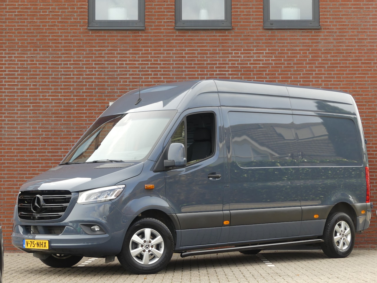 Mercedes-Benz Sprinter - 315 CDI L2H2 LED Adaptive Cruise Control 360 Camera - AutoWereld.nl