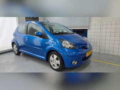 Toyota Aygo - 1.0-12V Dynamic Blue