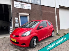 Toyota Aygo - 1.0-12V Access AIRCO&APK