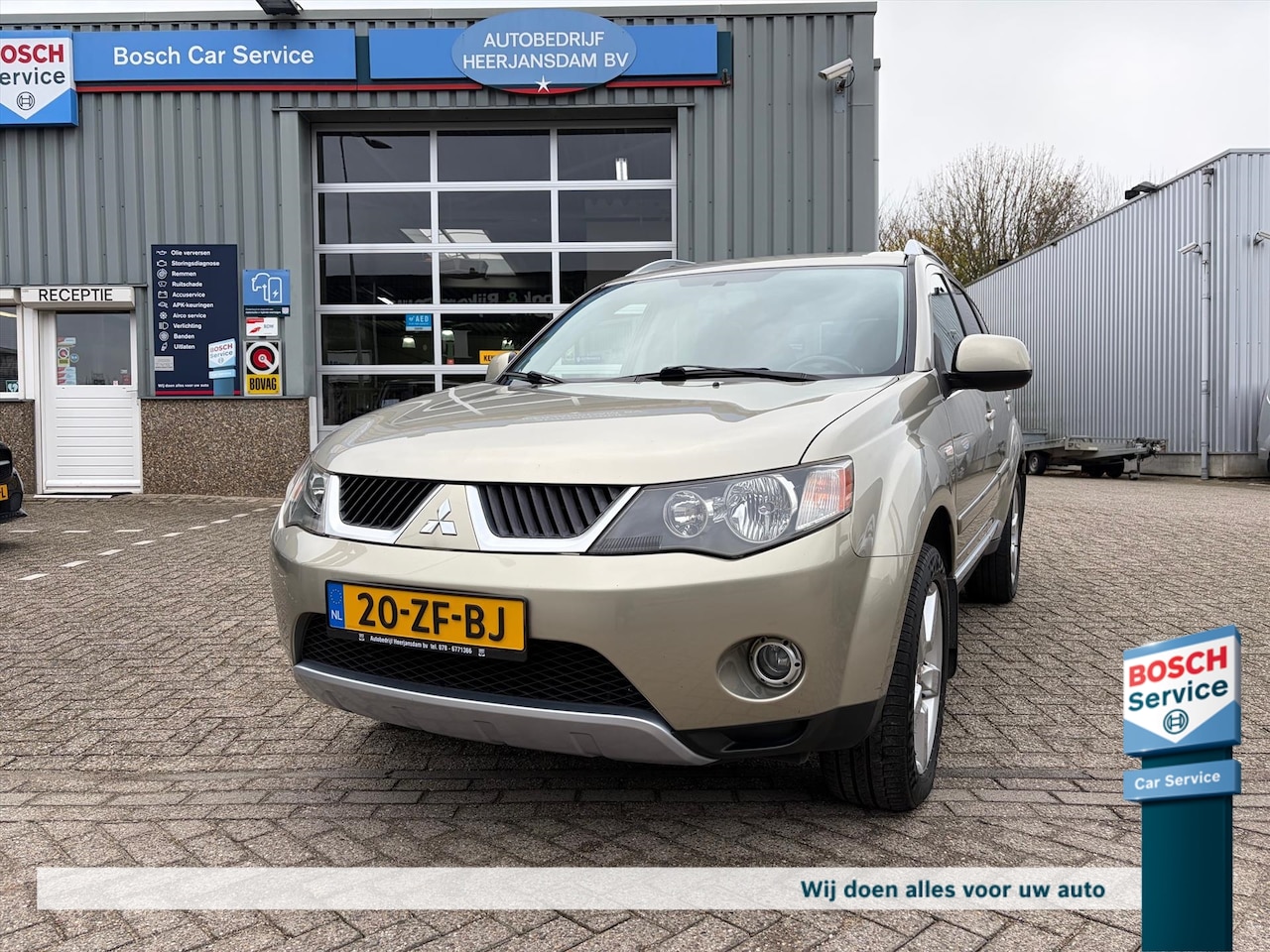 Mitsubishi Outlander - 2.4 MPI 125KW 2WD Intro Edition - AutoWereld.nl