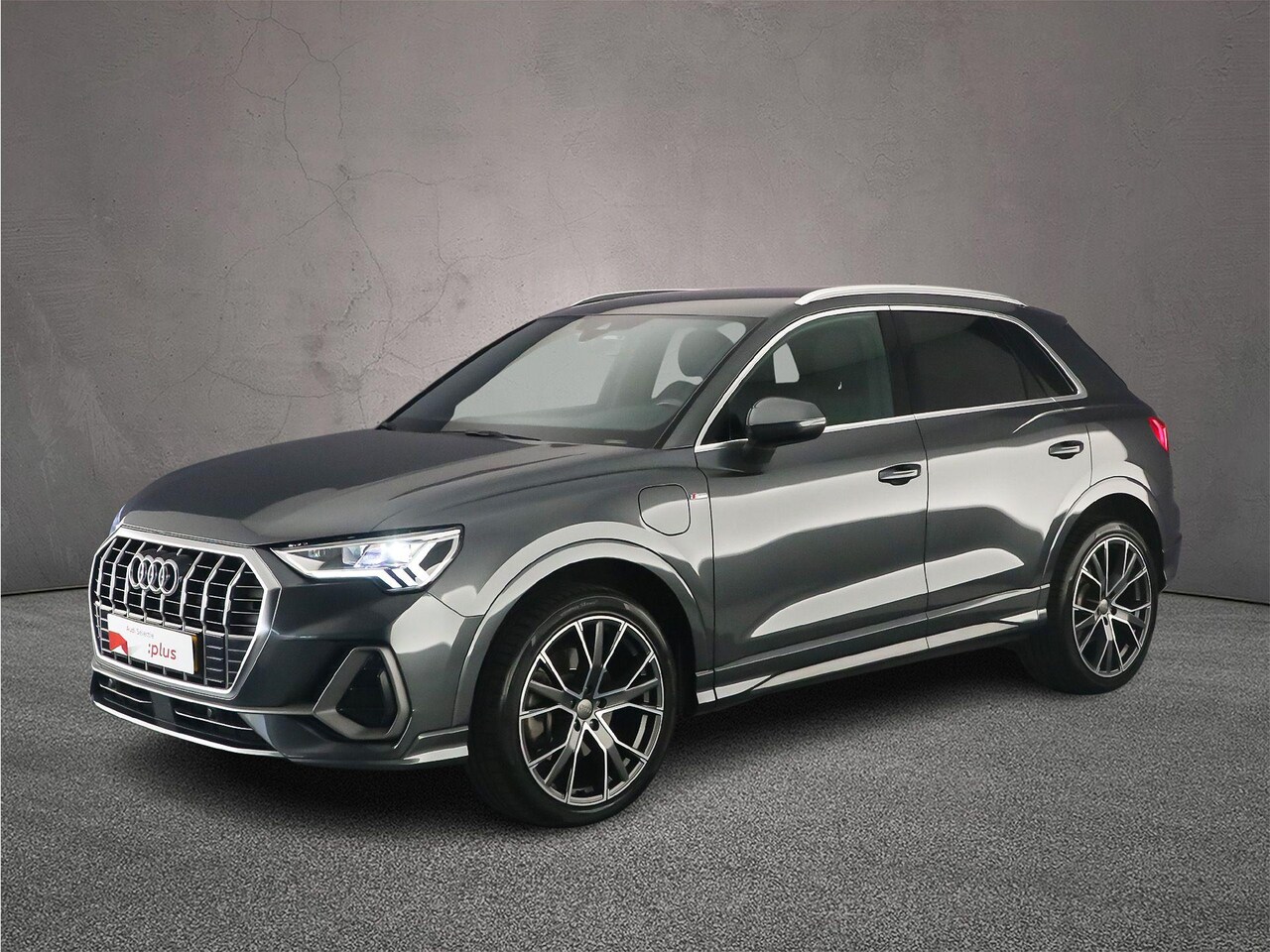 Audi Q3 - 45 TFSI e S edition | Trekhaak | Audi sound | MMI plus | Full-led | ACC | Parkeerhulp plus - AutoWereld.nl