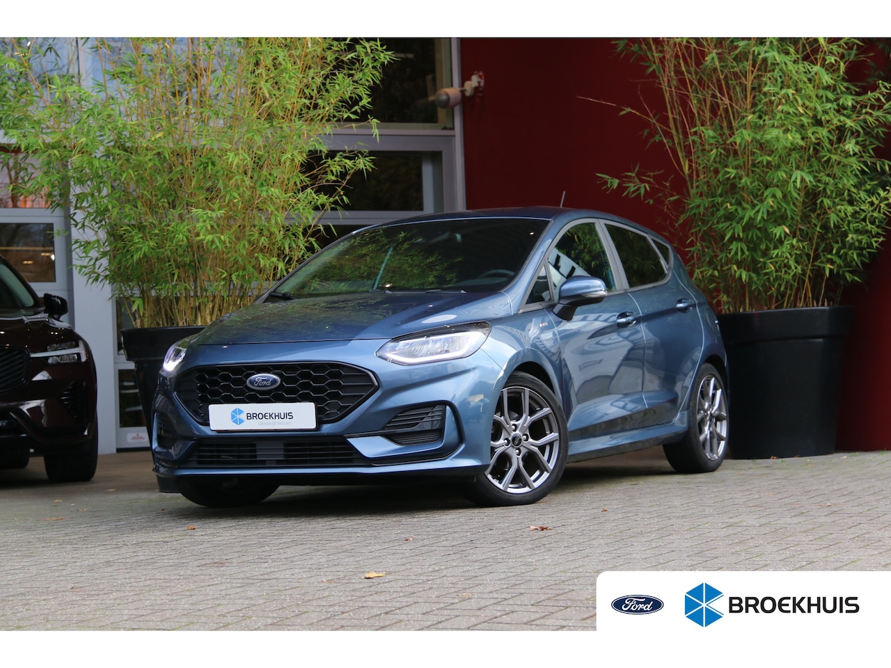 Ford Fiesta - 1.0 EcoBoost Hybrid ST-Line | Stuur- en stoelverwarming | Parkeersensoren | 17" Velgen - AutoWereld.nl