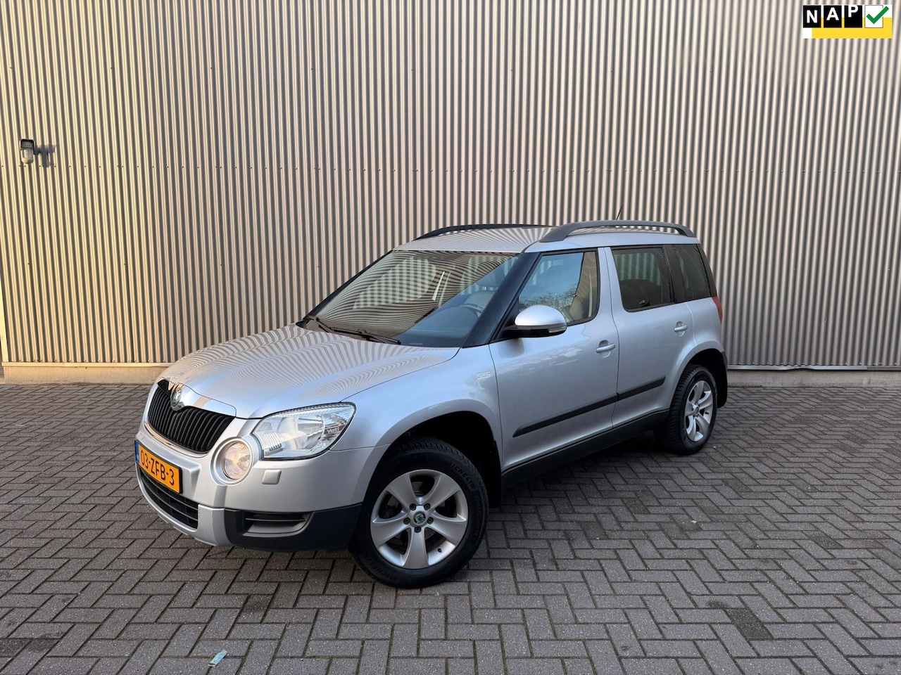 Skoda Yeti - 1.4 TSI Greentech Tour Leder|Navi|Cruise control - AutoWereld.nl