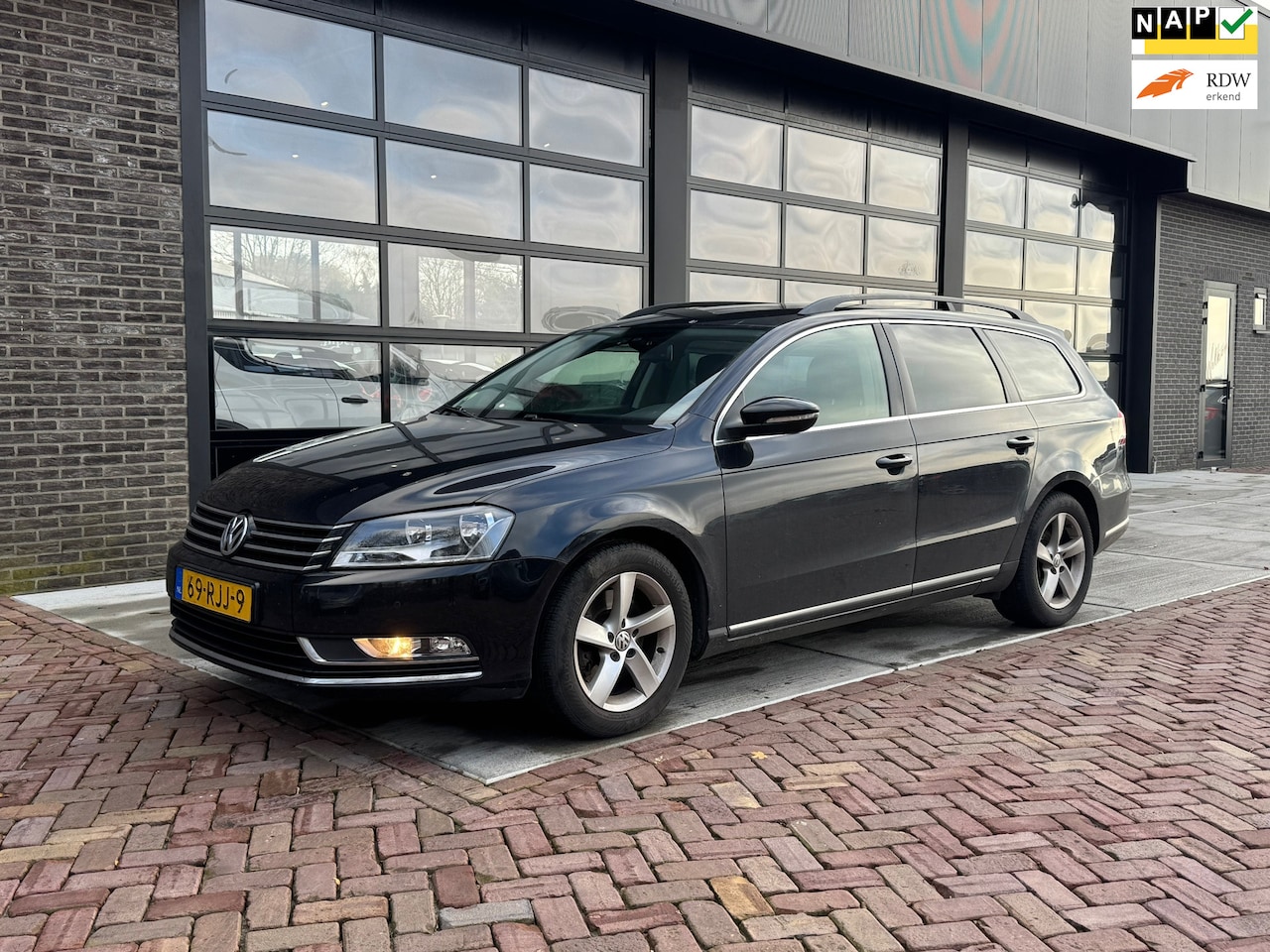 Volkswagen Passat Variant - 1.6 TDI Comfortline BlueMotion | Trekhaak | PDC | Navi | - AutoWereld.nl