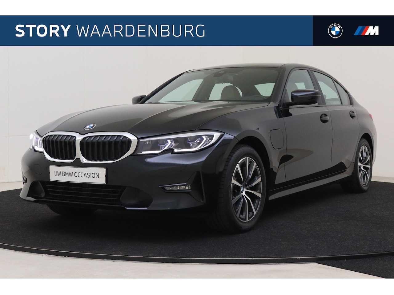 BMW 3-serie - 320e High Executive M Sport Automaat / Live Cockpit Professional / PDC / Stoelverwarming / - AutoWereld.nl