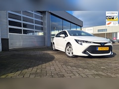 Toyota Corolla Touring Sports - 1.8 Hybrid Active/Apple Car play/Camera*Ecc*Cruise