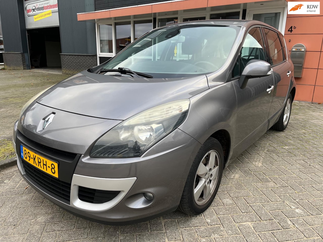 Renault Scénic - 1.6 Sélection Business Sport 1.6 Sélection Business Sport - AutoWereld.nl
