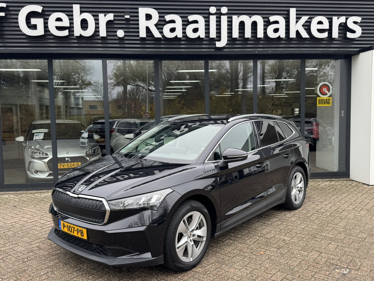 Skoda Enyaq iV - 80 *Warmtepomp*Stuurverwarming*94%SOH* - AutoWereld.nl