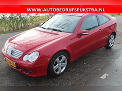 Mercedes-Benz C-klasse Sportcoupé - 180 K. Amice