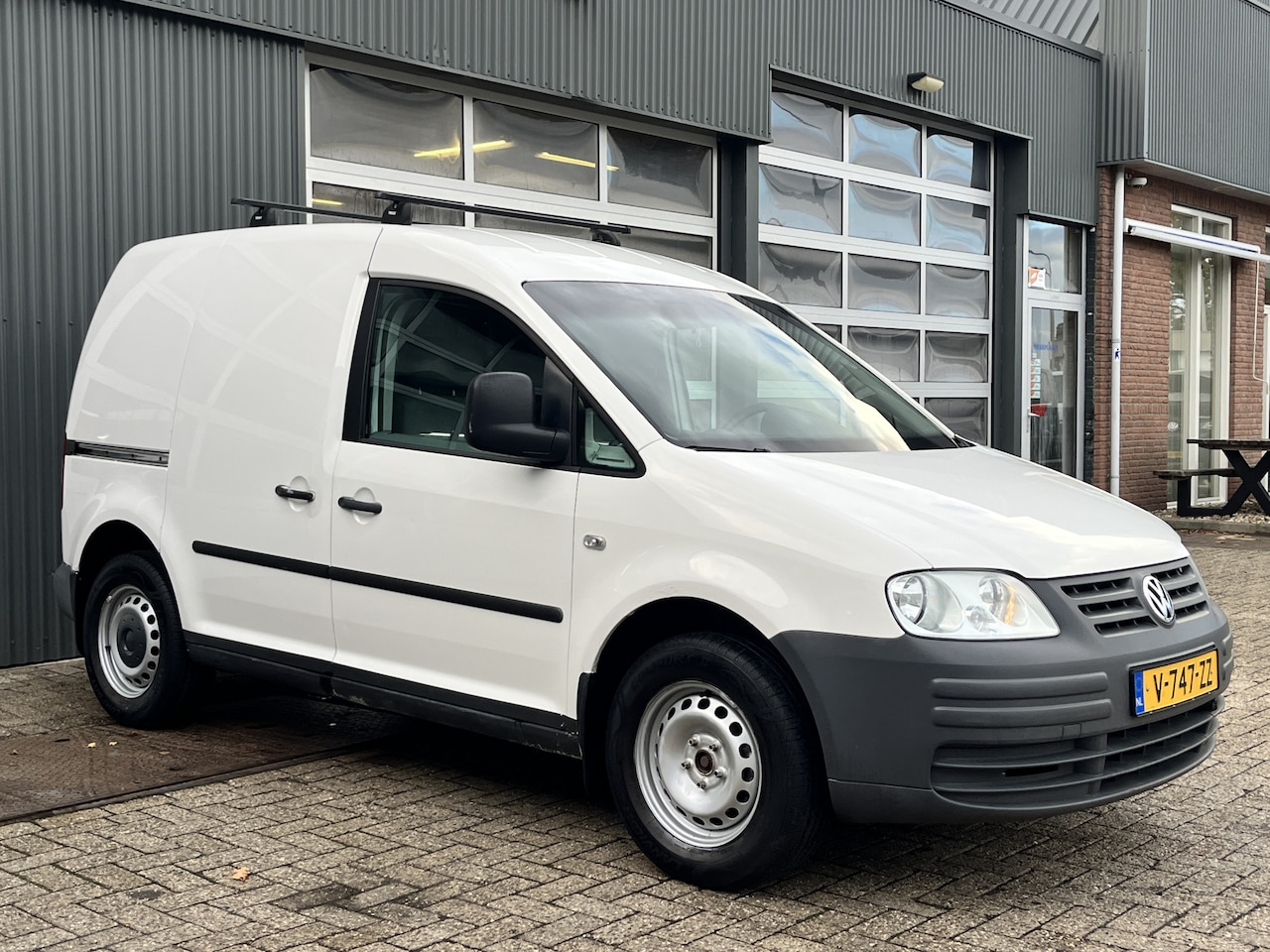 Volkswagen Caddy - 1.4 850 kg. Benzine Bestel Marge Airco Schuifdeur 2-Persoons Telefoonverbinding Elektrisch - AutoWereld.nl