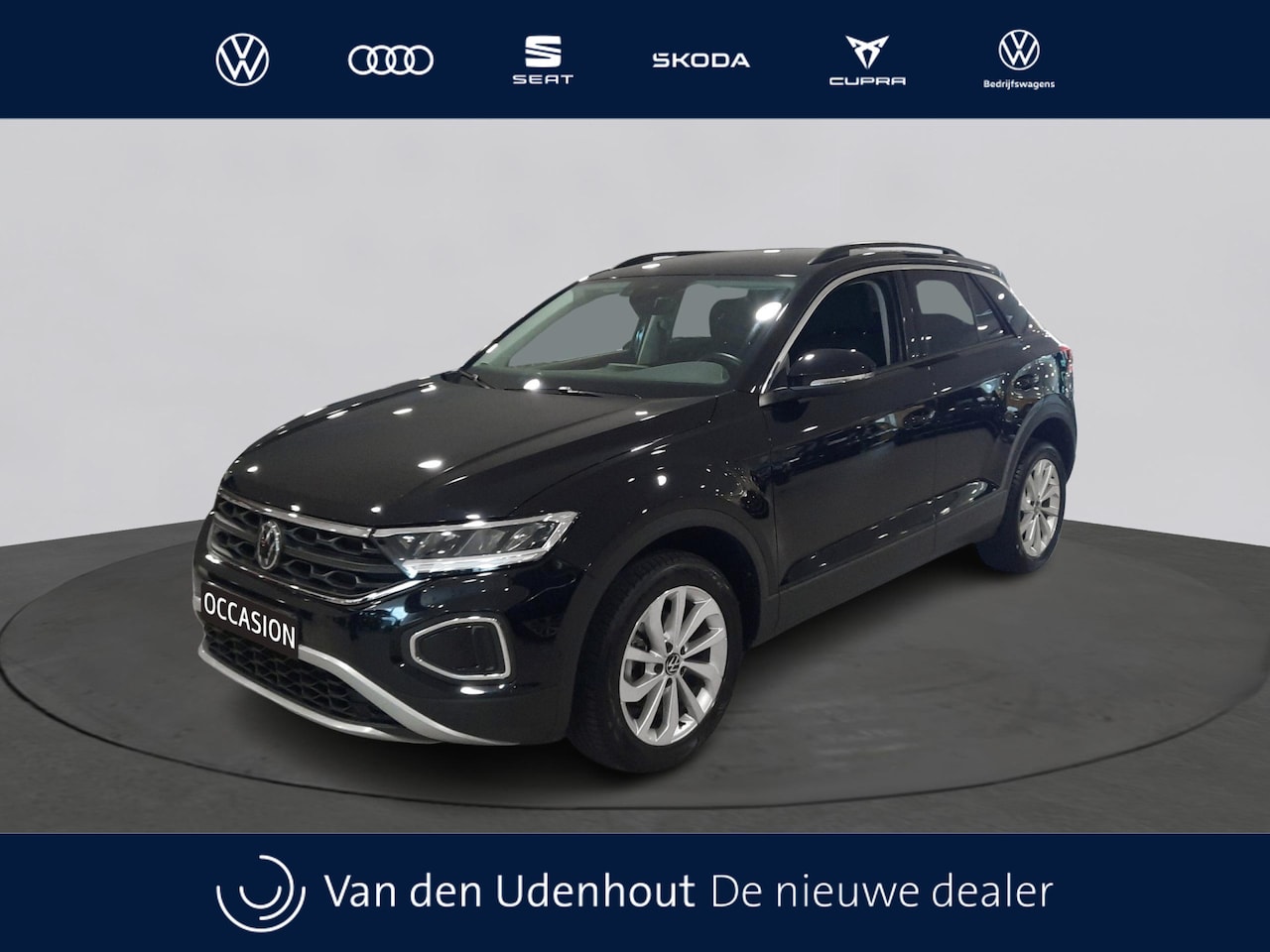 Volkswagen T-Roc - 1.0 TSI Life Business | Privacy Glass | Camera | 17" | Stoelverwarming | - AutoWereld.nl