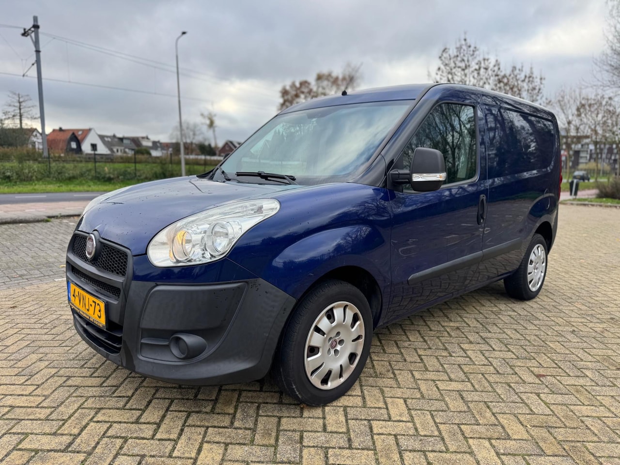 Fiat Doblò - 1.4-16V Benzine *airco* Grijs kenteken * 2 sleutels+boekjes - AutoWereld.nl