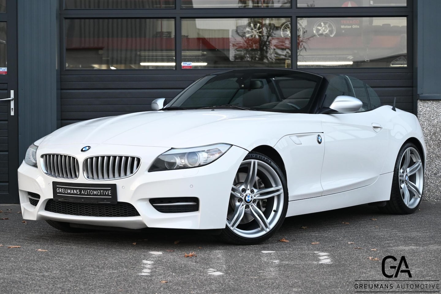 BMW Z4 Roadster - sDrive35is Executive - AutoWereld.nl