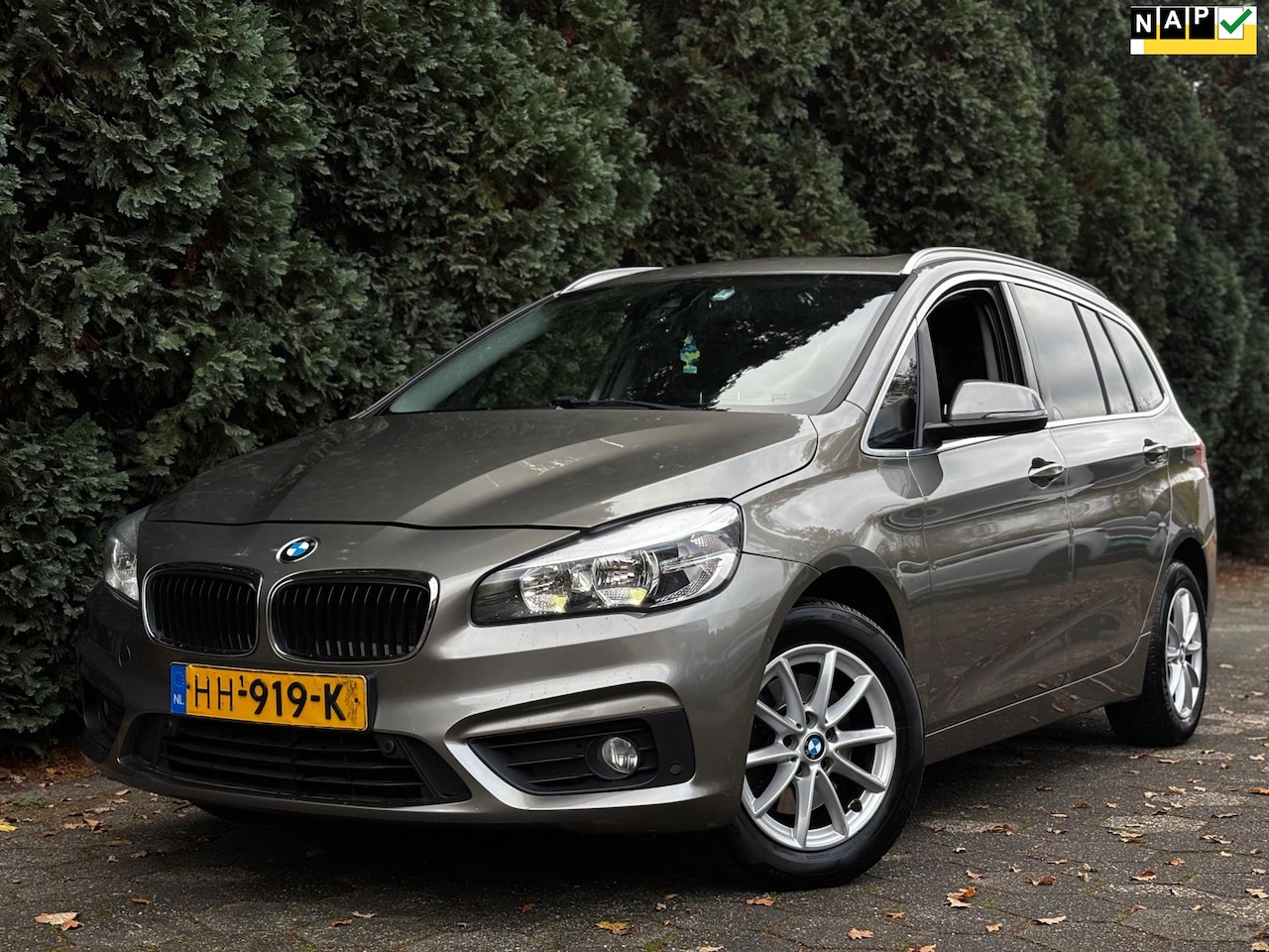 BMW 2-serie Gran Tourer - 218i Essential 7persons | Engine Not Good - AutoWereld.nl