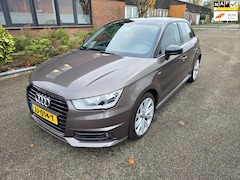 Audi A1 Sportback - 1.0 TFSI Adrenalin Airco Boekjes Navi Nap