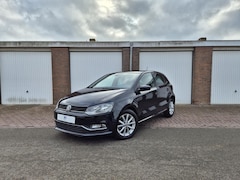Volkswagen Polo - 1.2 TSI Comfortline / 1e Eigenaar / 5-Deurs / Cruisecontrol / Stoelverwarming