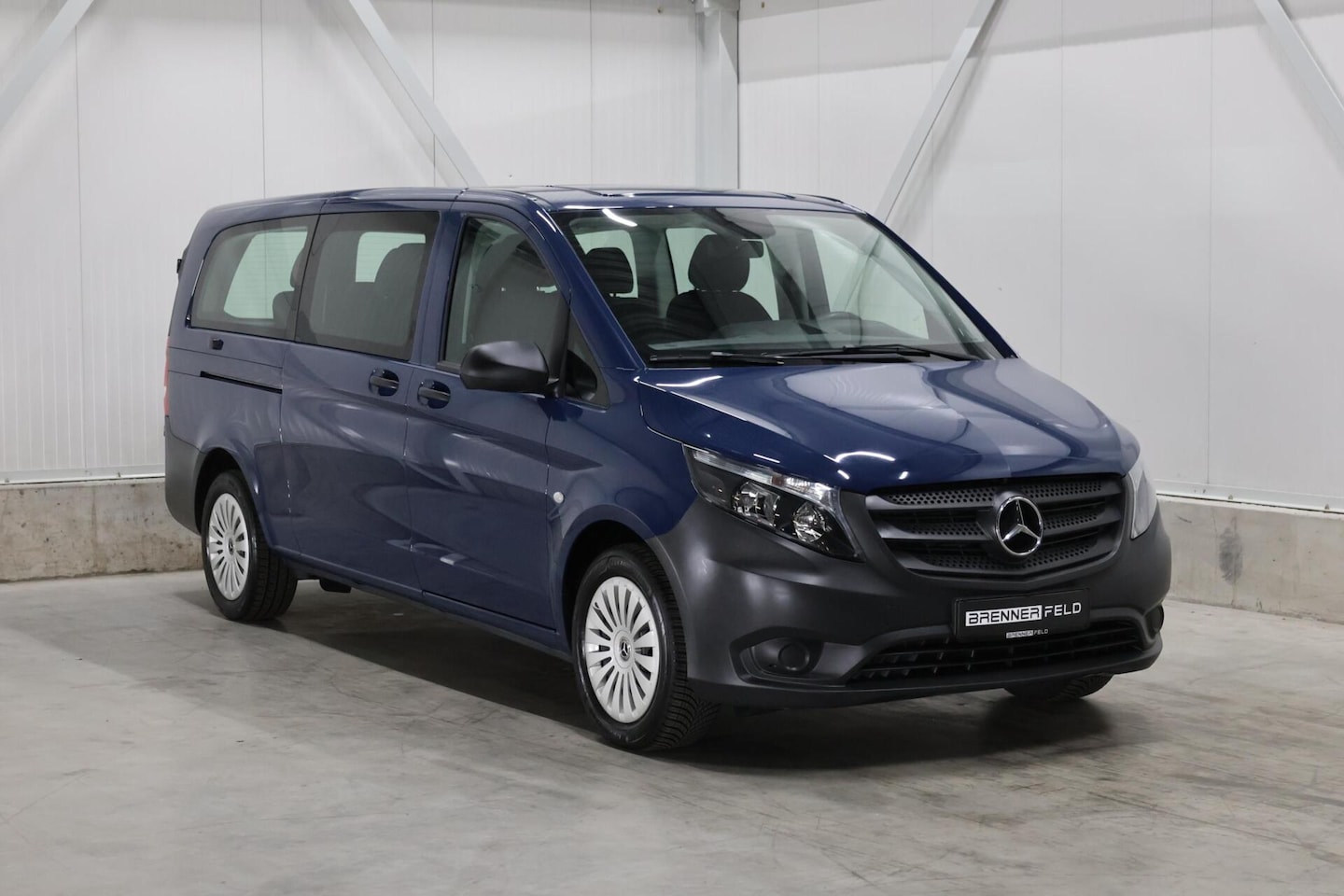 Mercedes-Benz Vito Tourer - 114 CDI Pro Extra Lang 114 CDI Pro Extra Lang - AutoWereld.nl
