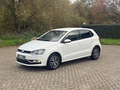 Volkswagen Polo - 1.0 High Line PDC I NAVI I STOELVERW I BLUETOOTH I NWE APK