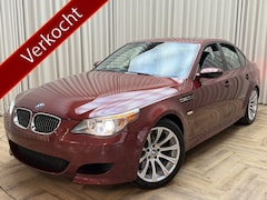 BMW M5 - 5-serie 5.0 V10 S85 *6-Speed Manual* 1 van 41 'Unicorn' 507 PK / Full Option / E60