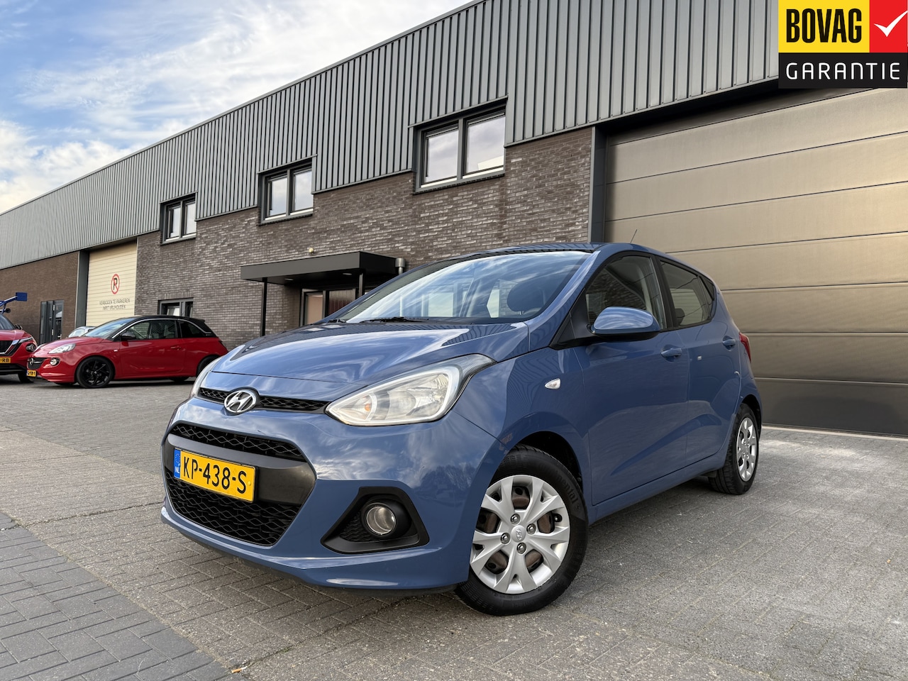 Hyundai i10 - 1.0i i-Motion Comfort | 2E EIGENAAR | 12MND GARANTIE | AUTOMAAT | AIRCO | ELEC RAMEN | - AutoWereld.nl