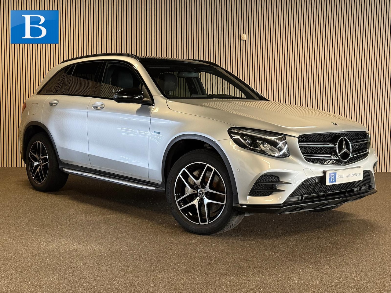Mercedes-Benz GLC-klasse - 350e 4 Matic AMG STYLING-PANORAMA-NIGHT PAKKET-CAMERA-COMPLEET - AutoWereld.nl