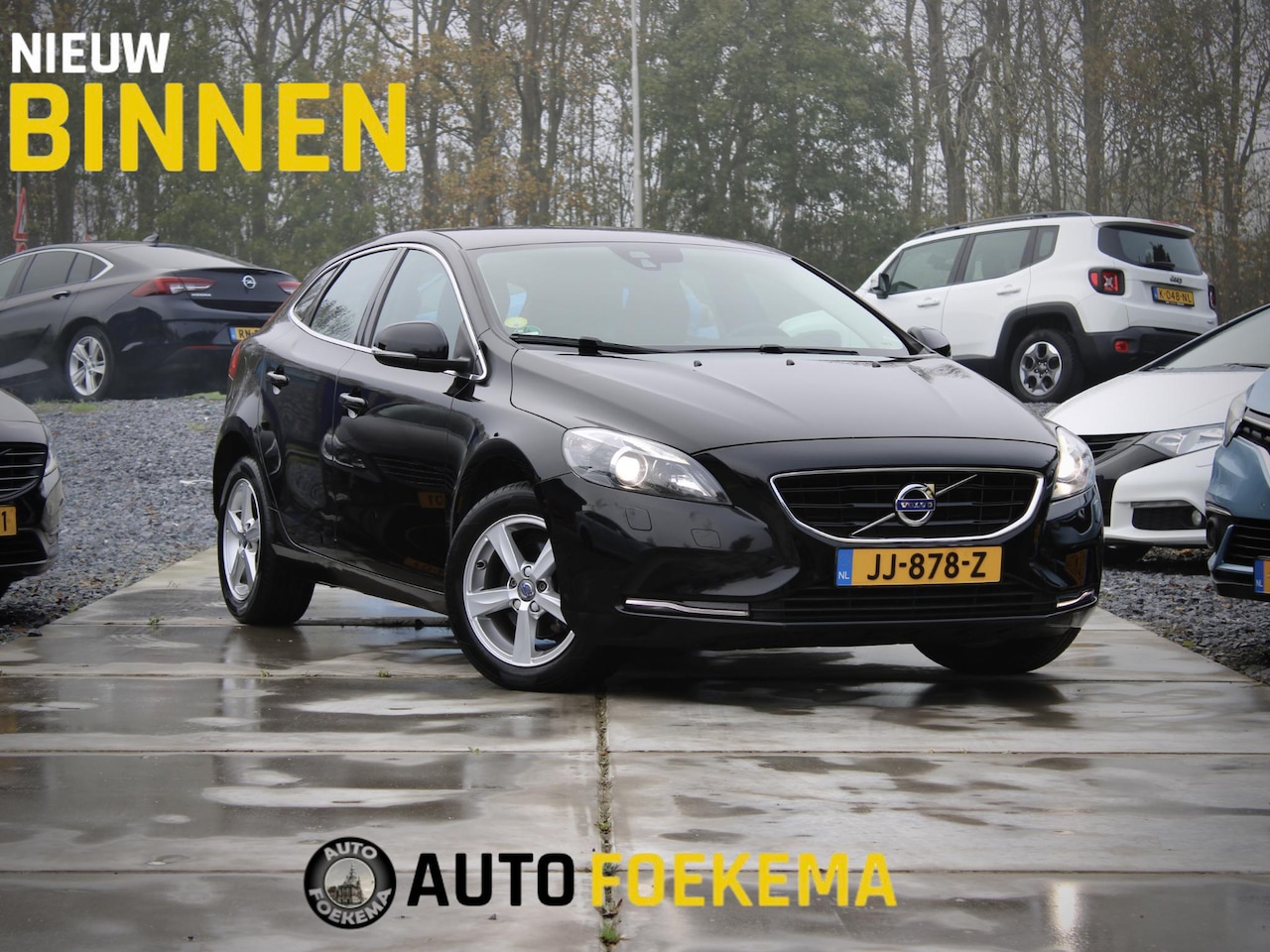 Volvo V40 - 2.0 D2 Nordic+ Clima Stoelverwarming Trekhaak - AutoWereld.nl